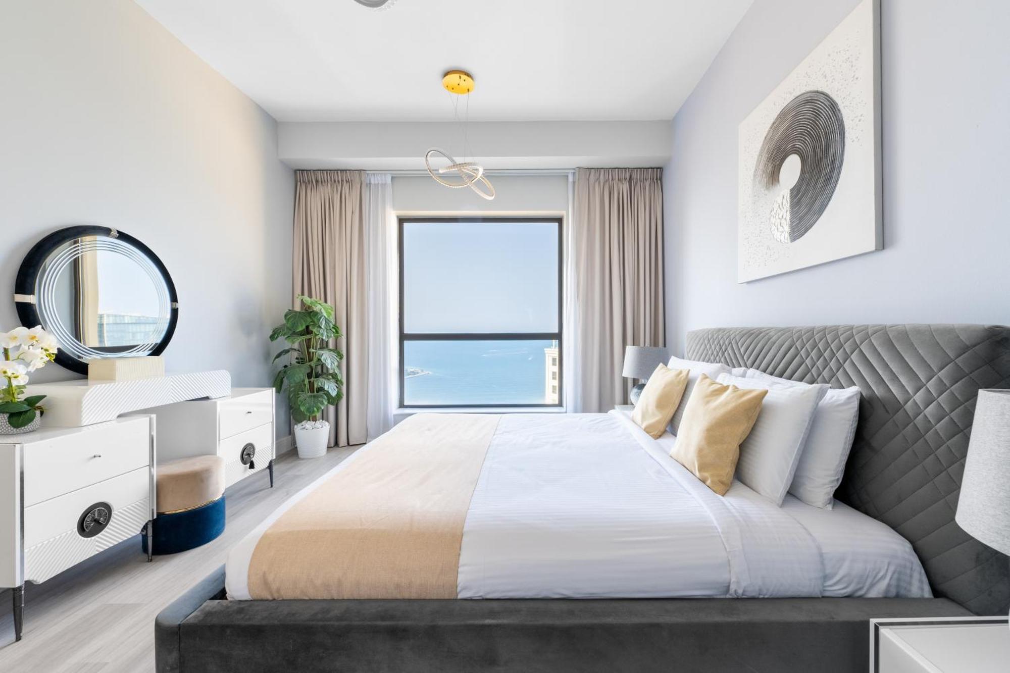 Apartment Luxury Jbr - Full Sea View - Free 5* Access
